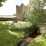 Tatil Evi The Old Buttress At Rotherhope Towers